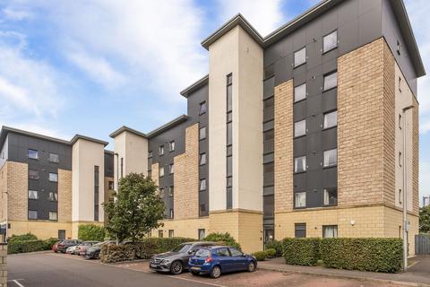 Flat 3, 3 Thorntreeside, Edinburgh, EH6 8FE