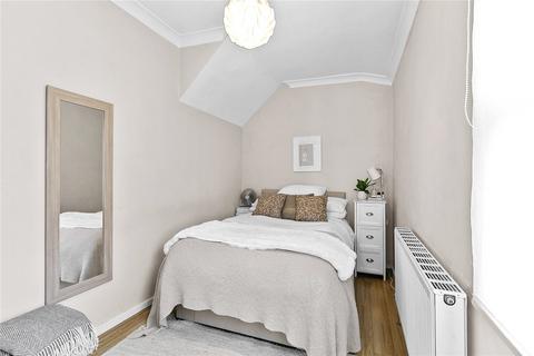1 bedroom apartment for sale, Winchester Road, St Margarets, Twickenham, TW1