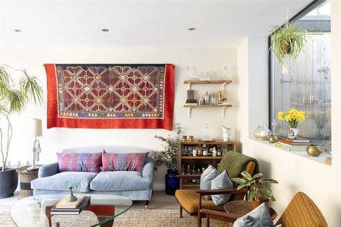 3 bedroom apartment for sale, Leamington Road Villas, London, W11