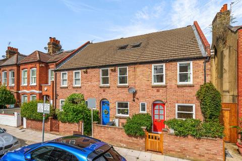 109 Fawe Park Road, London, SW15 2EG