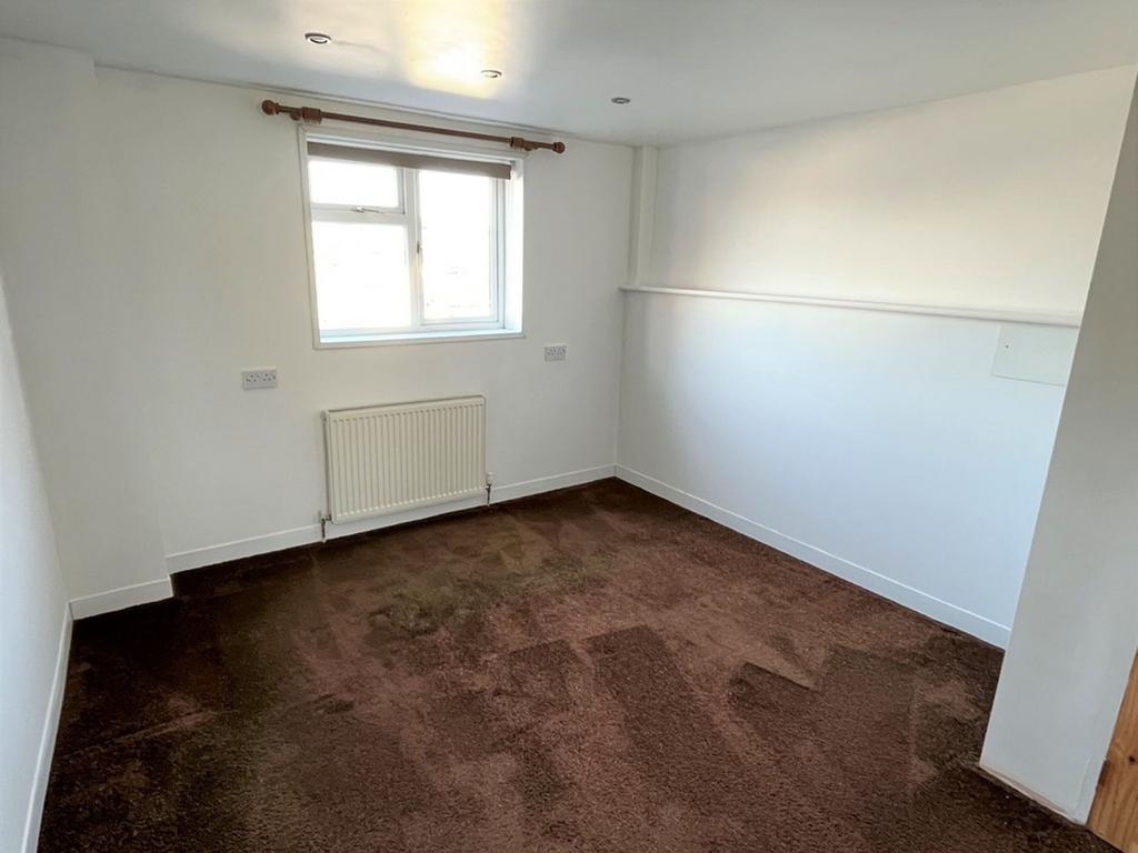 Bedroom 3 (a)
