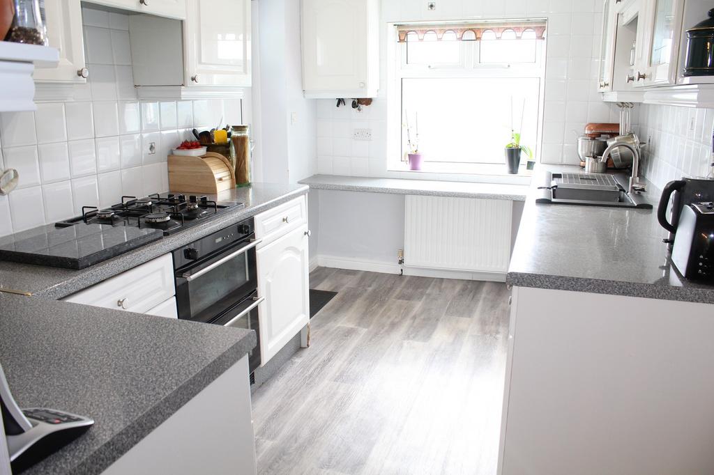 Fitted Kitchen