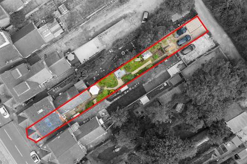 132 Birchfield Road, Redditch, B97 4LT
