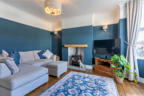 132 Birchfield Road, Redditch, B97 4LT
