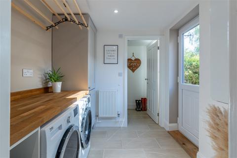 132 Birchfield Road, Redditch, B97 4LT