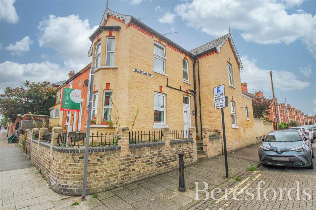 Winsley Road, Colchester, CO1 3 bed end of terrace house - £325,000