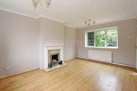 3 bedroom semi-detached house for sale, Castlecroft Avenue, Castlecroft, Wolverhampton, WV3