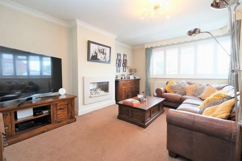 61 Ridgeway Crescent, Orpington, BR6 9QW