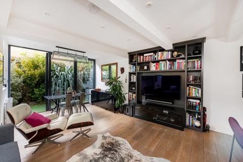 2 bedroom apartment for sale - Voltaire Road, London SW4