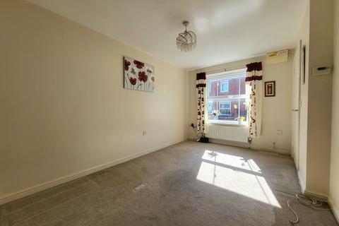 2 bedroom terraced house to rent, Drovers Close, Uttoxeter