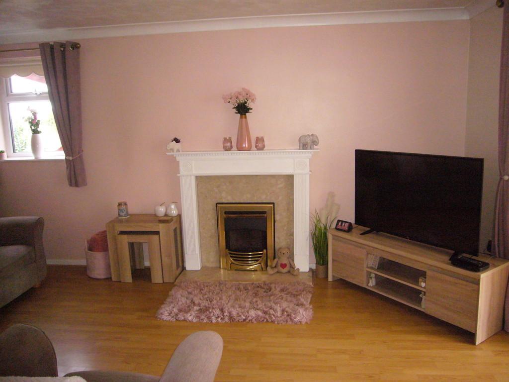 Thorntree Lane, Goole, DN14 6LW 3 bed semidetached house £175,000