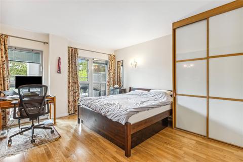 2 bedroom flat to rent - Southgate Road, London
