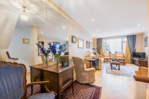 undefined, Clareville Grove, South Kensington, London, SW7