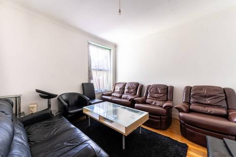 3 bedroom flat for sale, Larch Road, NW2, Willesden Green, London, NW2