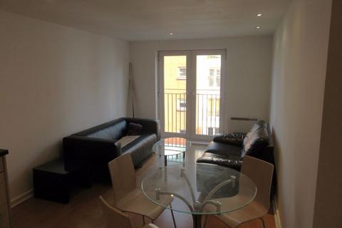2 bedroom apartment to rent - Elmira Way, Salford
