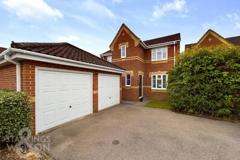 3 bedroom detached house to rent, Newcastle Close, Dussindale, Norwich