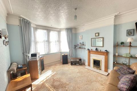 4 bedroom semi-detached house for sale, Arundel Road, Littlehampton