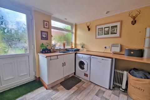 62 Wolverhampton Road West, Walsall, WS2 0BS