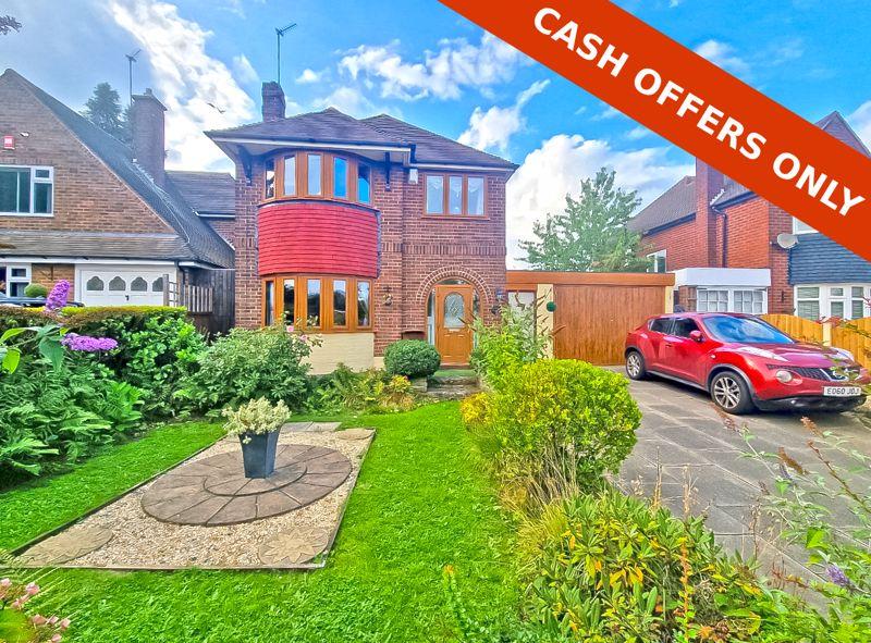 Wolverhampton Road West, Bentley... 3 bed detached house £220,000