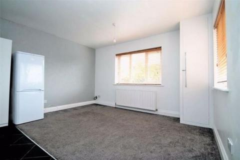 2 bedroom flat for sale, Somervell Road, North Harrow, Middlesex, HA2 8UB