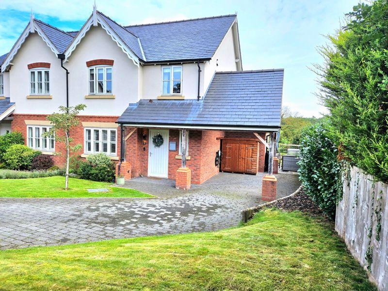 Fox & Hounds Place,Tilston 3 bed semidetached house for sale £420,000