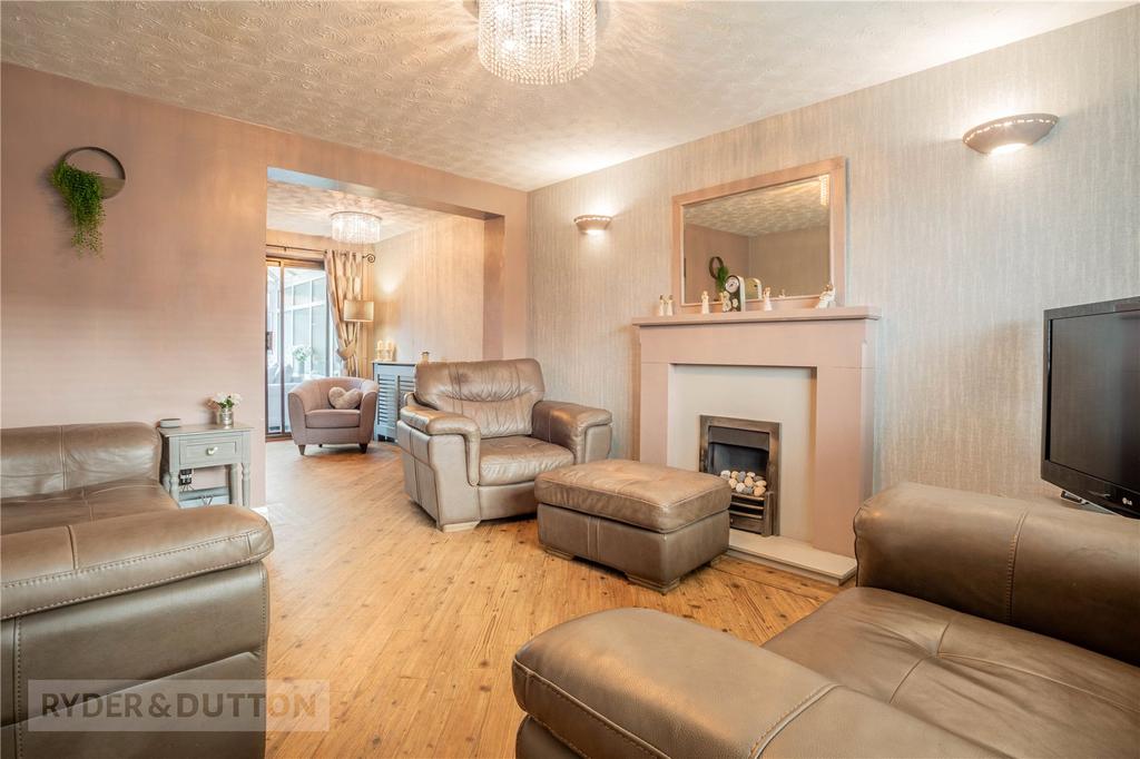 Marshall Way, Silver Birch, Middleton, Manchester, M24 4 bed