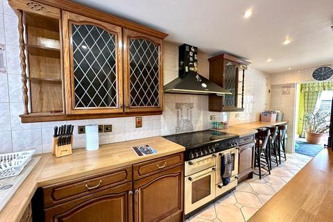 68 Cullings Court, Waltham Abbey, EN9 3ED