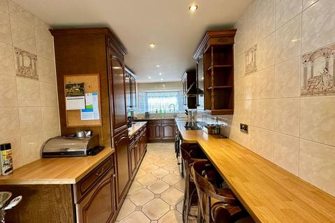 68 Cullings Court, Waltham Abbey, EN9 3ED