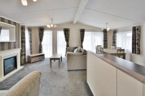 3 bedroom detached house for sale - Reed Meadow, Cotswold Hoburne, Cotswold Water Park