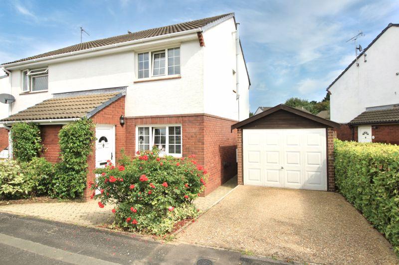 Lambourne Road, Southampton SO18 3 bed semidetached house for sale £