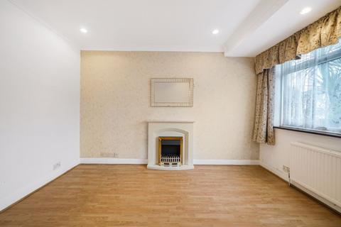 24 Alderney Gardens, Northolt, UB5 5BS