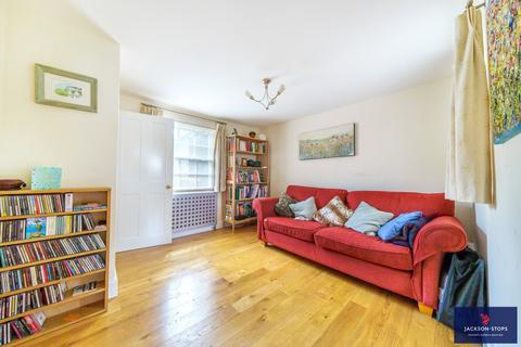 3 bedroom semi-detached house for sale - Russell Street, Woburn Sands, Buckinghamshire, MK17