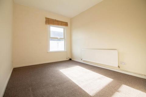 2 bedroom terraced house to rent, Chesterfield Street, Carlton, Nottingham, NG4 1EF