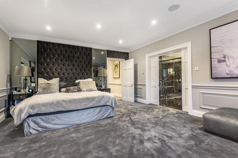 51 Uphill Road, London, NW7 4PR