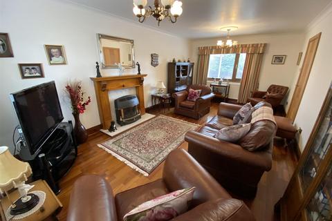 4 bedroom detached house for sale, Stepney Road, Burry Port