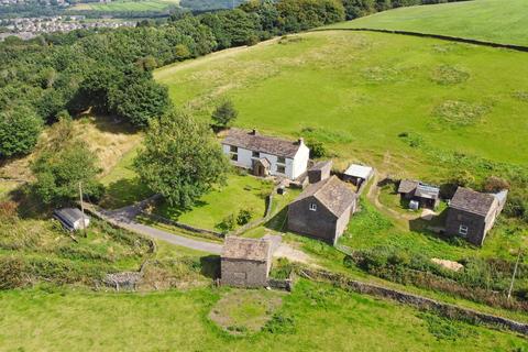 3 bedroom farm house for sale, Mouselow Farm, Dinting, Glossop