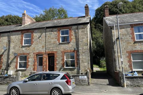 2 bedroom end of terrace house for sale, Moorland Road, St. Austell