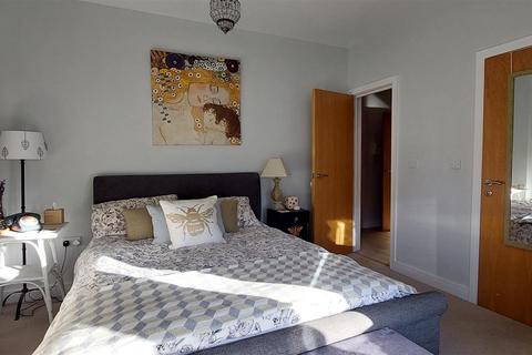 2 bedroom apartment to rent - St Peters Road, Broadstairs