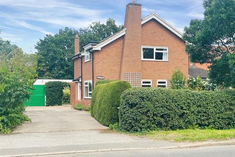4 bedroom detached house for sale, Main Street, Bleasby, Nottinghamshire