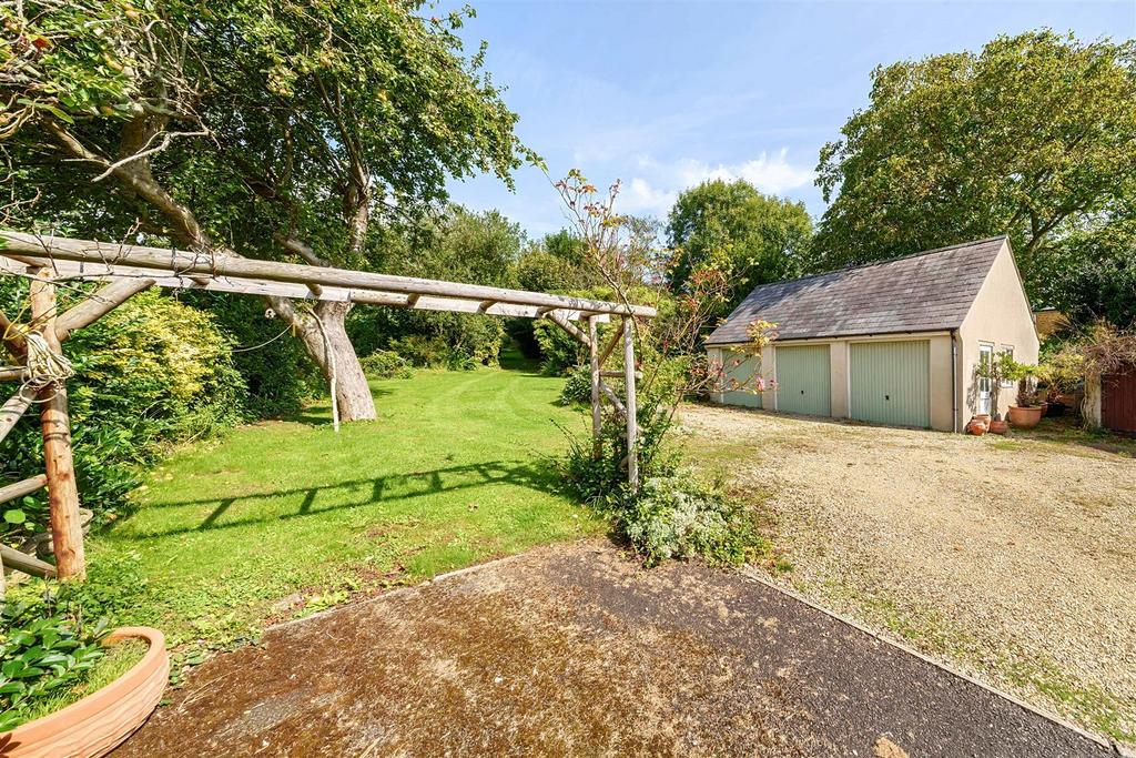 Main Street, Chideock, Bridport 4 bed detached house for sale £695,000