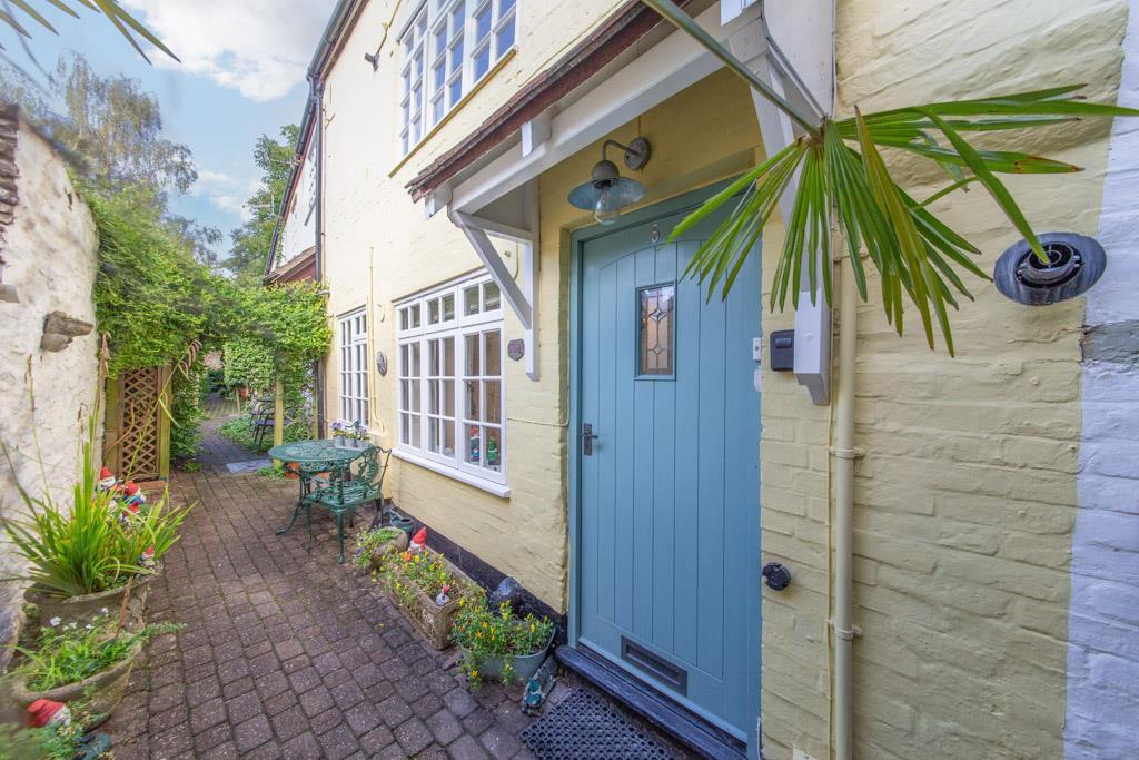 Old Street, Ludlow 2 bed townhouse for sale £259,950