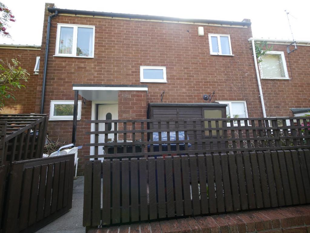Brough Way, Newcastle upon Tyne 3 bed terraced house to rent £790 pcm