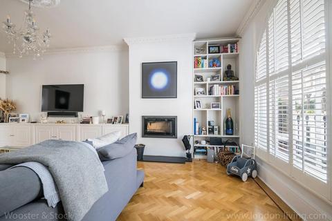 2, Abercorn Villas County Grove, London, SE5 9LE