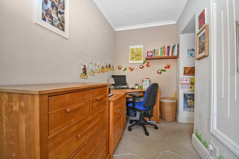 43 Canada Road, Rawdon, Leeds, LS19 6LR