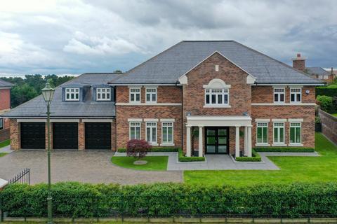 5 bedroom house for sale, Cawthorne Place, Wynyard, Billingham