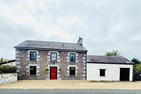 5 bedroom detached house for sale, Gwynfe, Llangadog