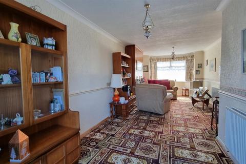 90 Arundel Road, Birmingham, B14 5UE