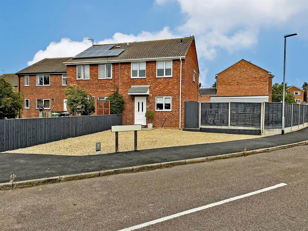 Fitzwilliam Road, Stamford 3 bed semidetached house for sale £295,000