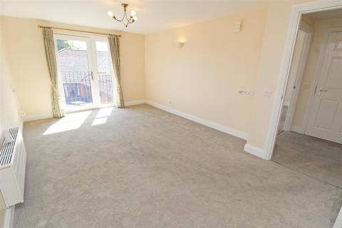 2 bedroom retirement property for sale - The Limes, Westbury Lane, Newport Pagnell