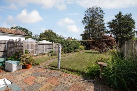 48 Waverley Road, Epsom, KT17 2LT